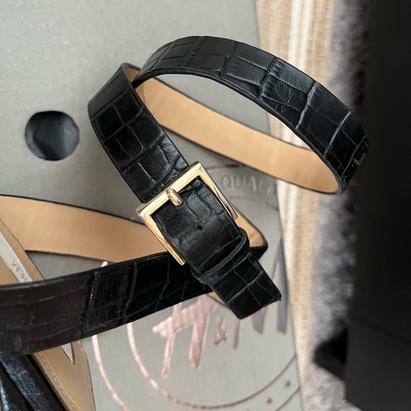 GENUINE LEATHER strappy ankle heels - Picture 7 of 7